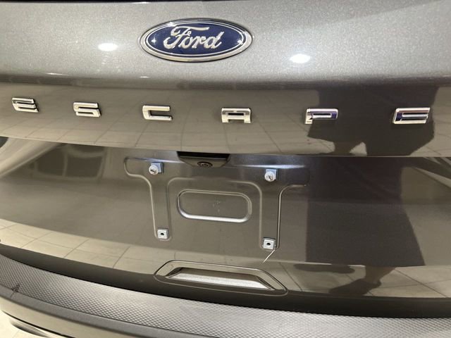 Certified 2022 Ford Escape SE w/ SE Sport Appearance Package FWD image 27