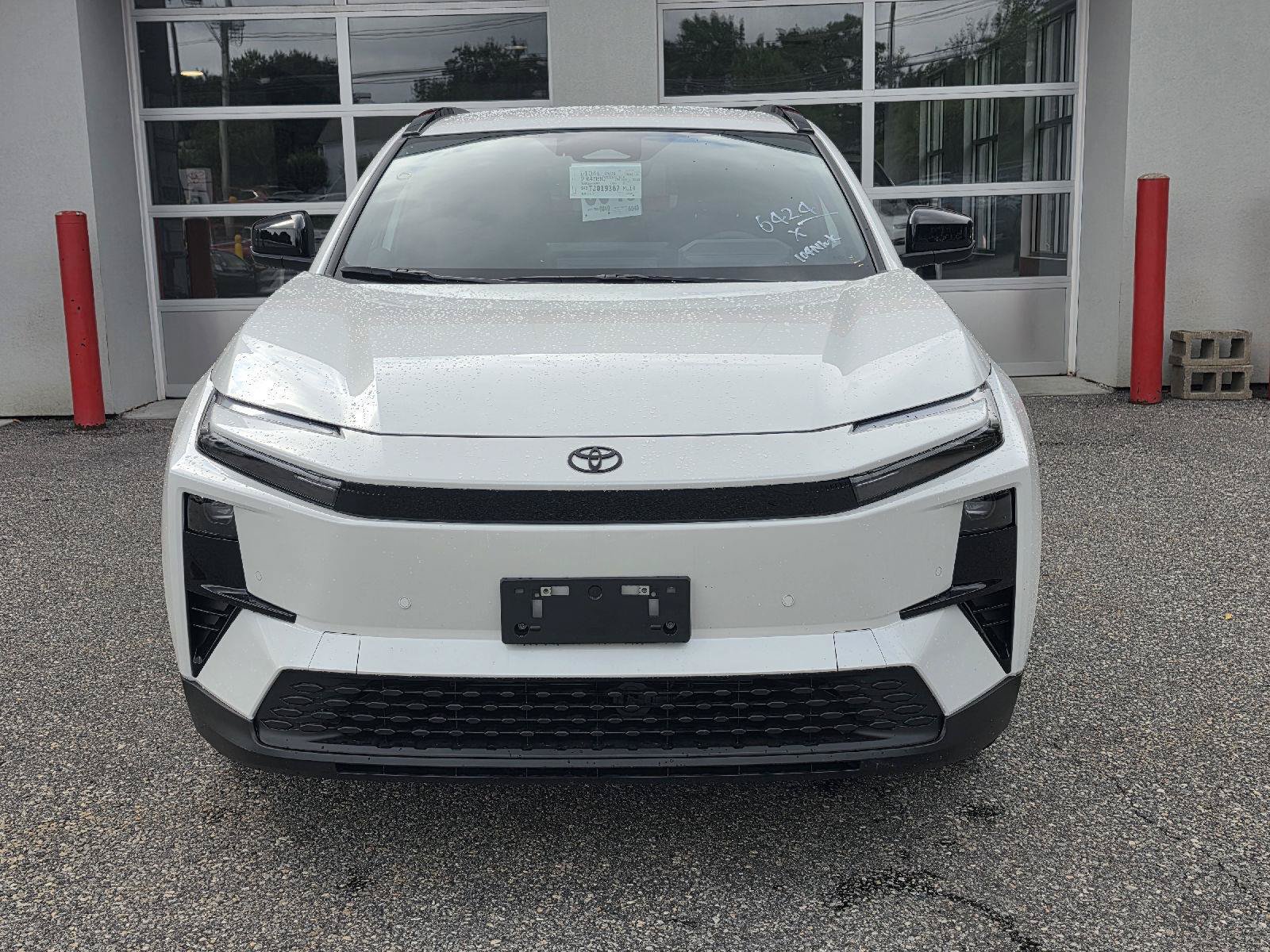 New 2026 Toyota C-HR AWD/4WD image 8