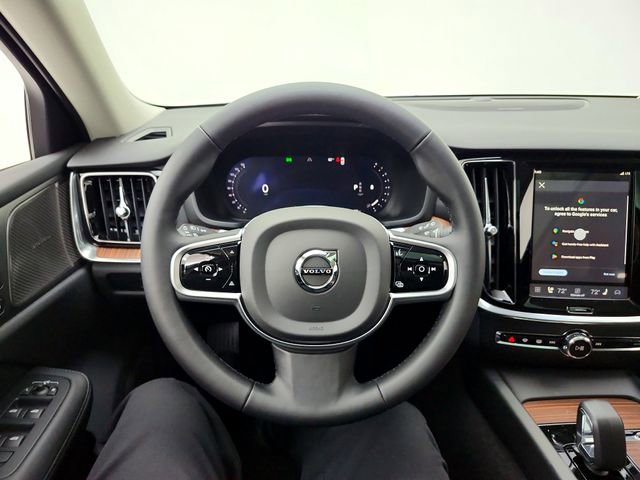 New 2026 Volvo V60 B5 Cross Country Plus w/ Climate Package image 25