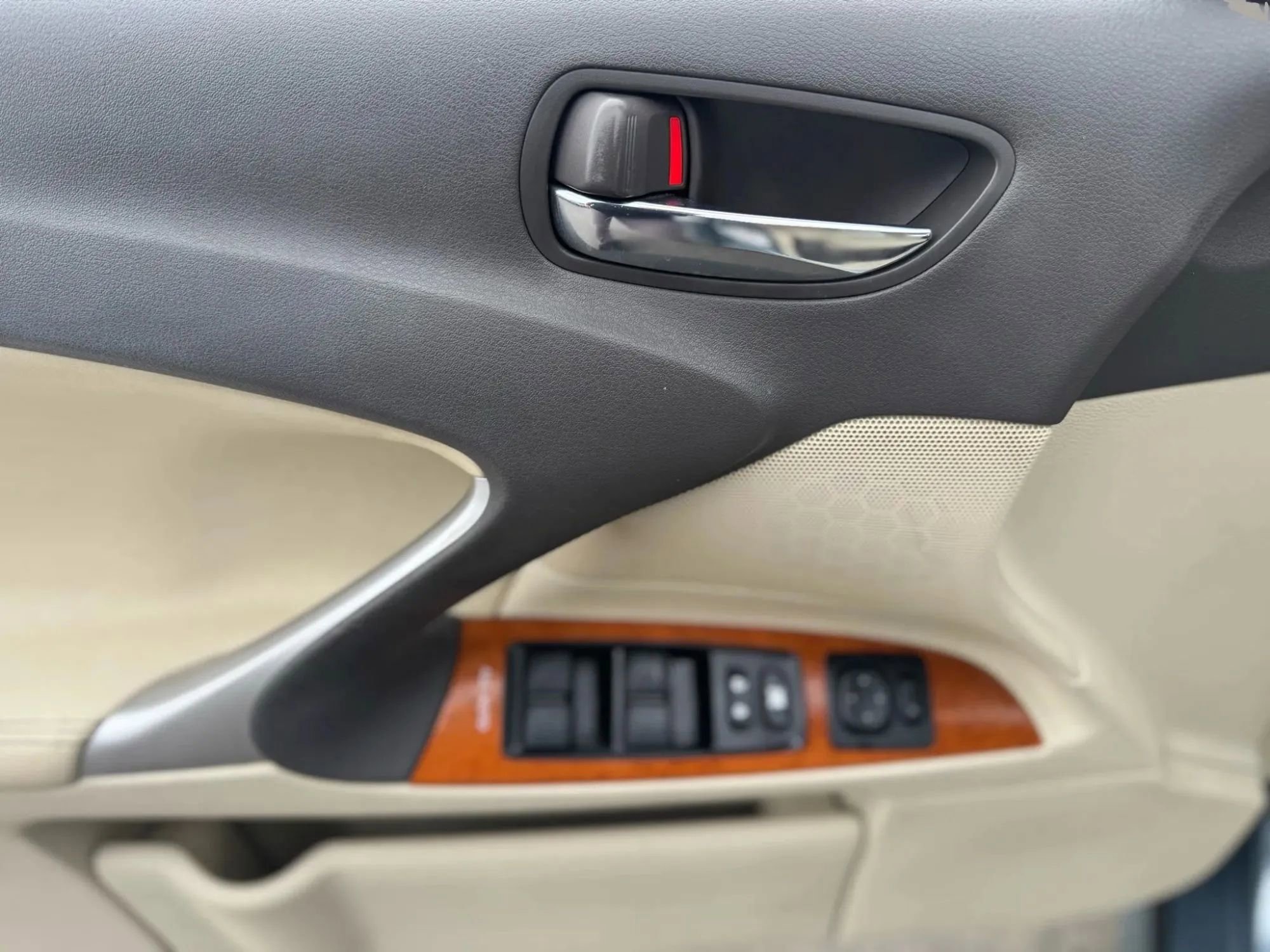 Used 2009 Lexus IS 250 RWD image 17