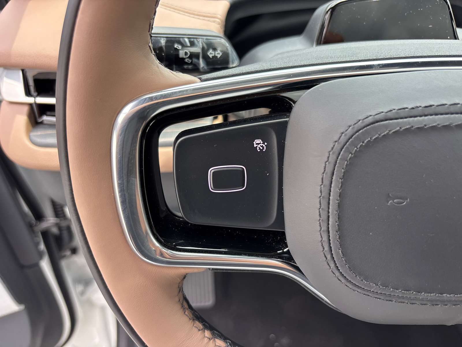 New 2026 Lincoln Navigator L Black Label AWD/4WD image 16