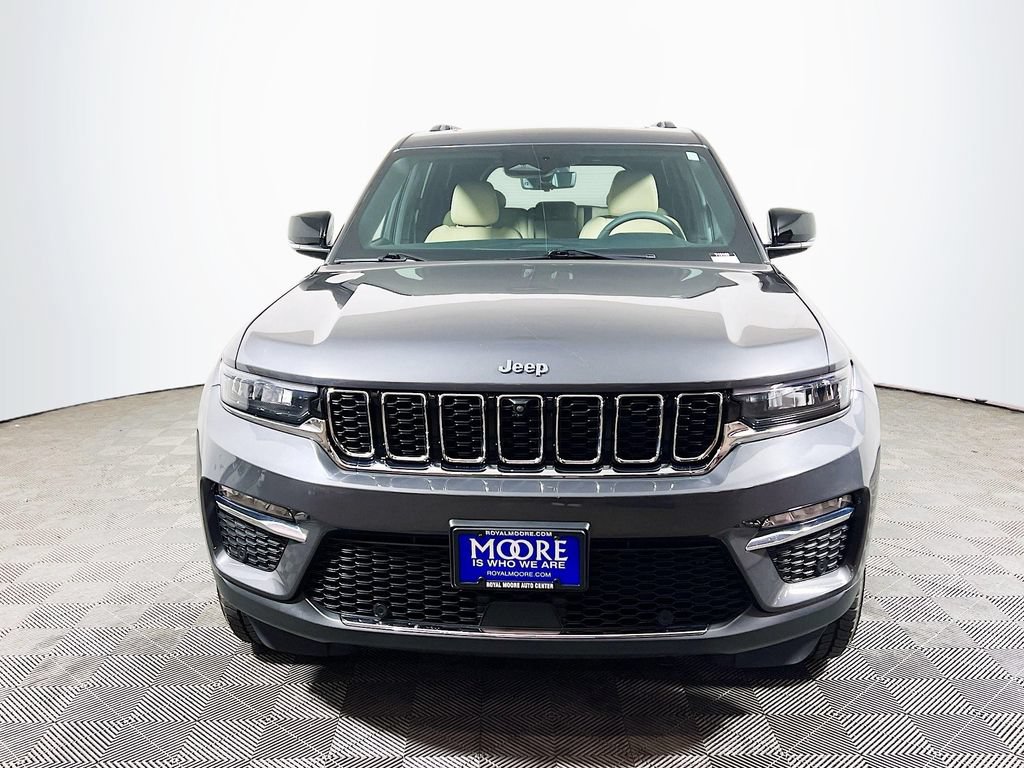 Used 2022 Jeep Grand Cherokee Limited 4xe w/ Luxury Tech Group II AWD/4WD image 2