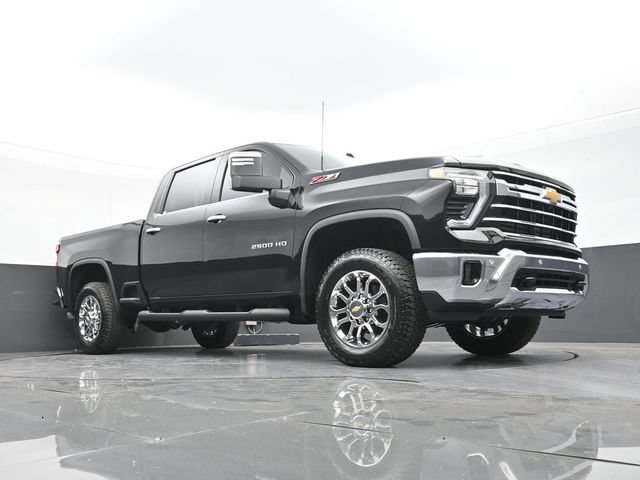 New 2026 Chevrolet Silverado 2500 LTZ w/ LTZ Convenience Package AWD/4WD image 52
