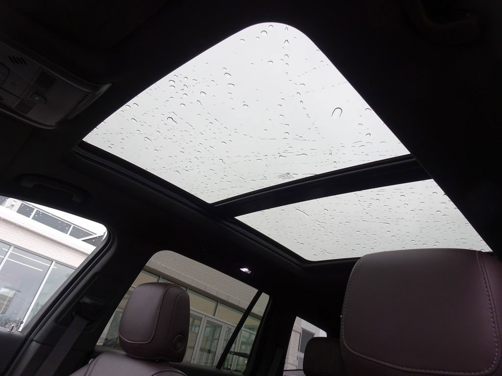 Certified 2023 Cadillac XT6 Premium Luxury image 17