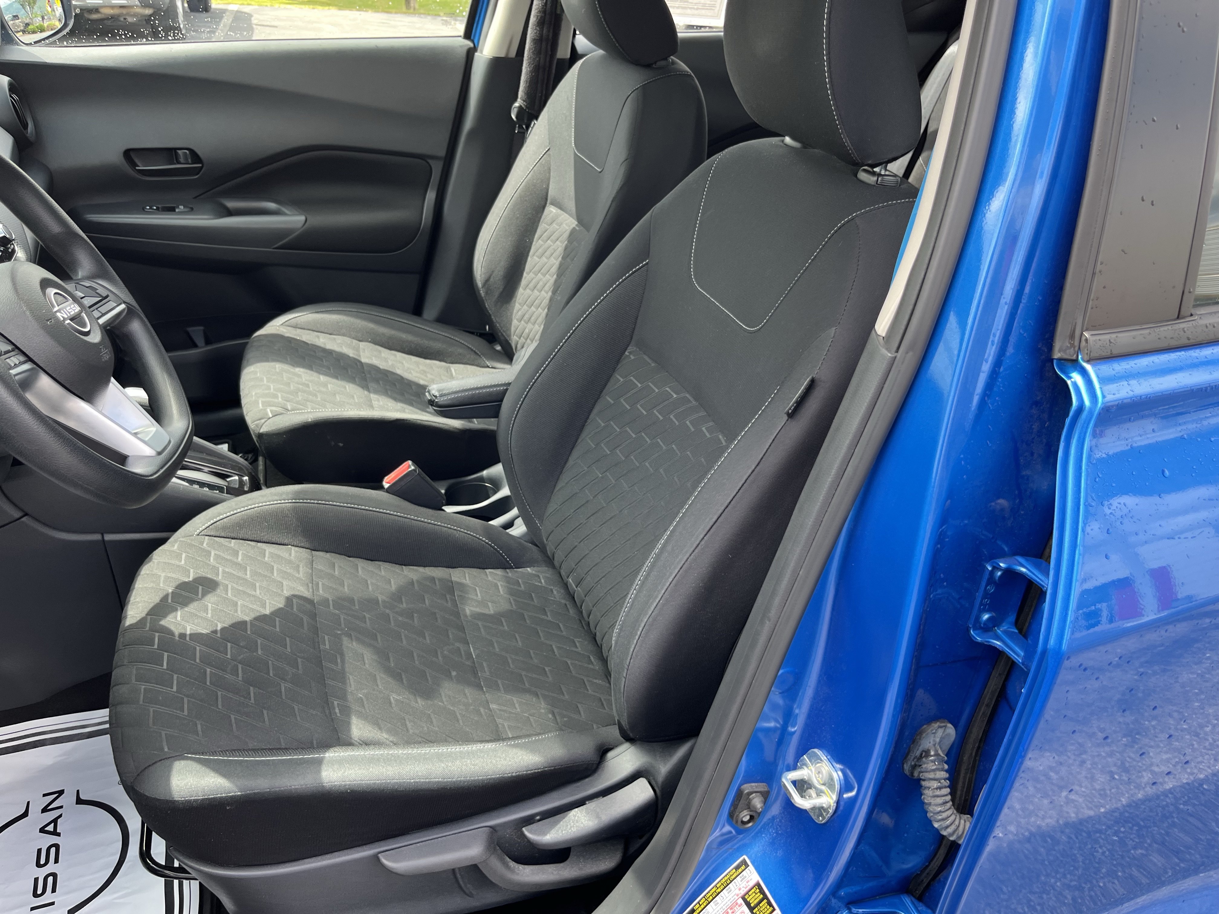 Used 2022 Nissan Kicks S w/ Interior Electronics Package FWD image 16