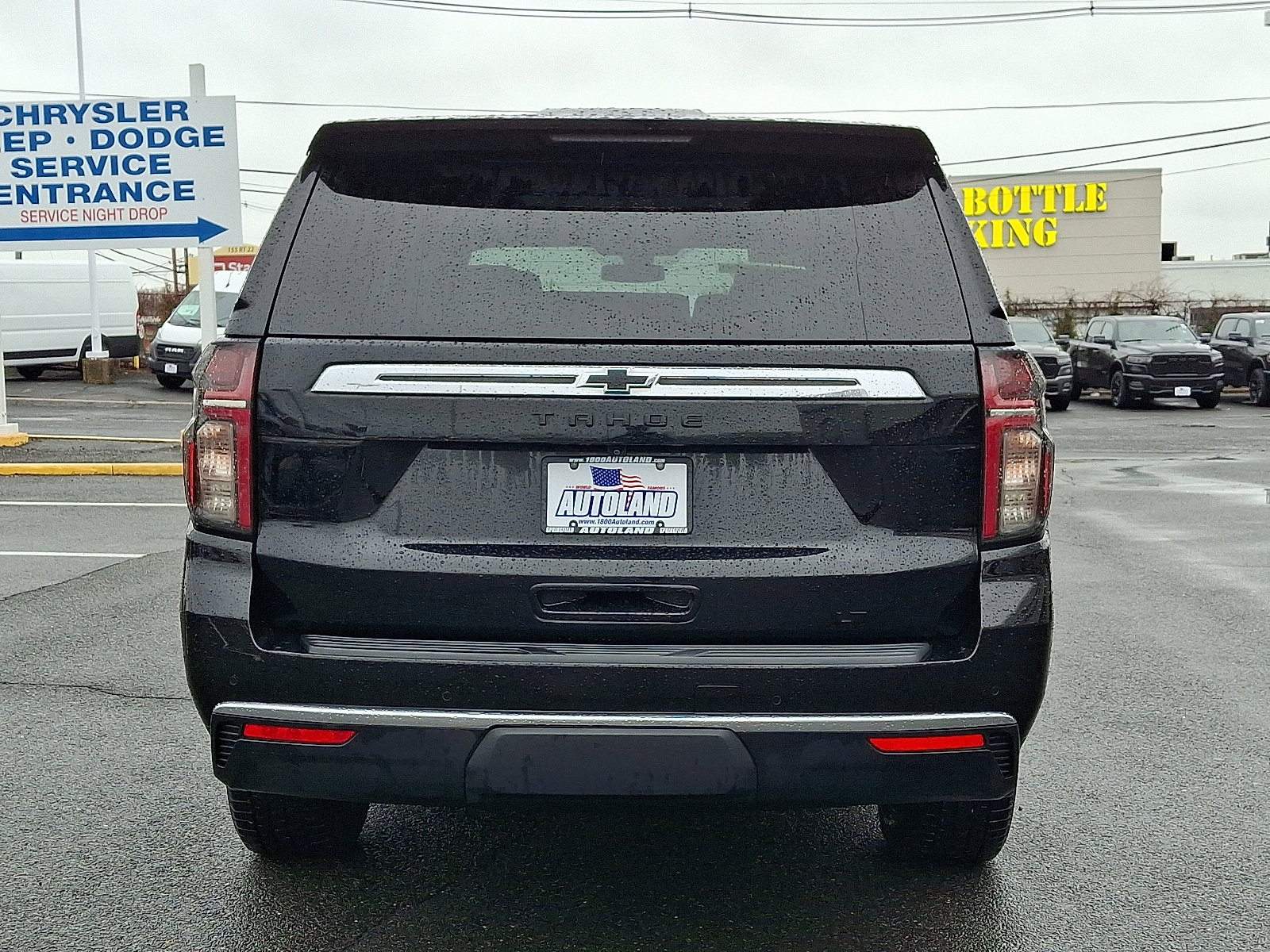 Used 2021 Chevrolet Tahoe LT w/ LT Signature Package image 6