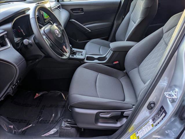 Used 2026 Toyota Corolla Cross LE image 15