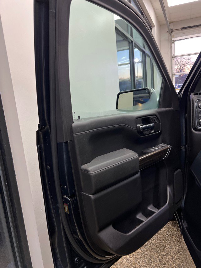 Used 2021 Chevrolet Silverado 1500 LT w/ Convenience Package II image 16