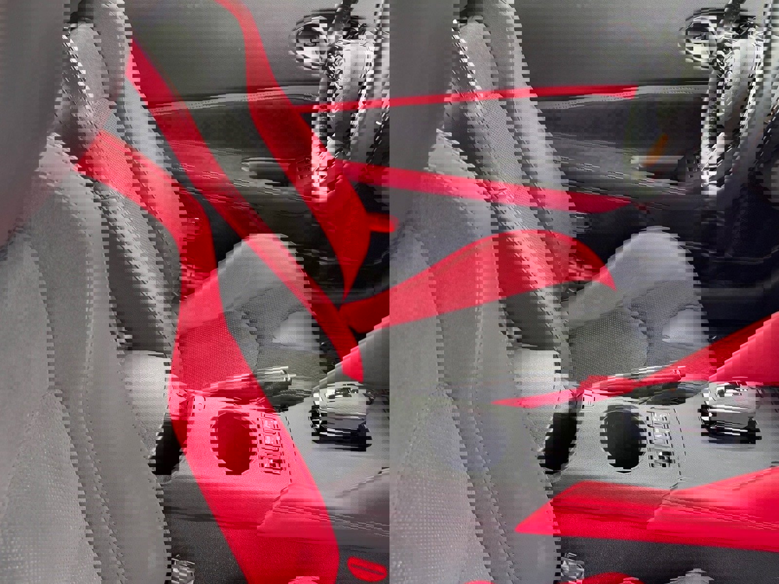 Certified 2024 Nissan Z Performance w/ Floor Mat Package image 10