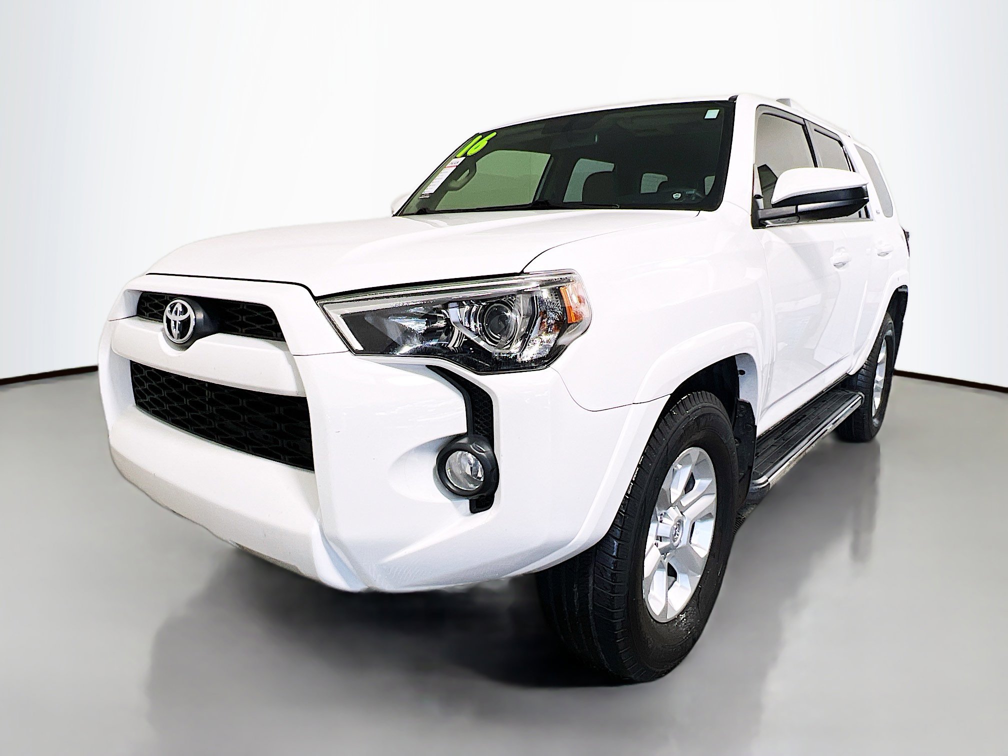 Used 2016 Toyota 4Runner SR5 image 10