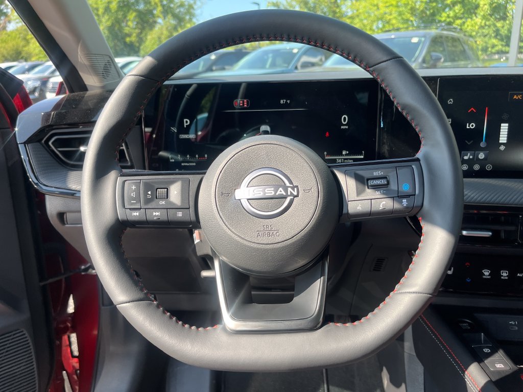 New 2027 Nissan Kicks SR w/ SR Premium Package FWD image 27