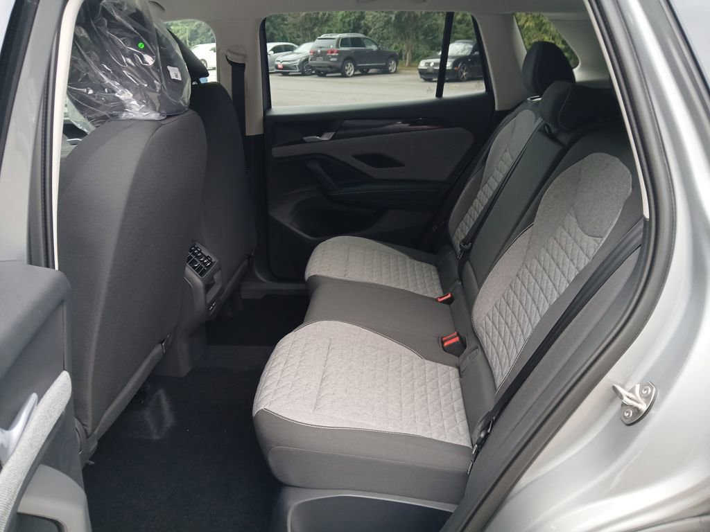 New 2025 Volkswagen Tiguan S image 23