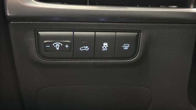 Used 2025 Hyundai Santa Cruz XRT image 15