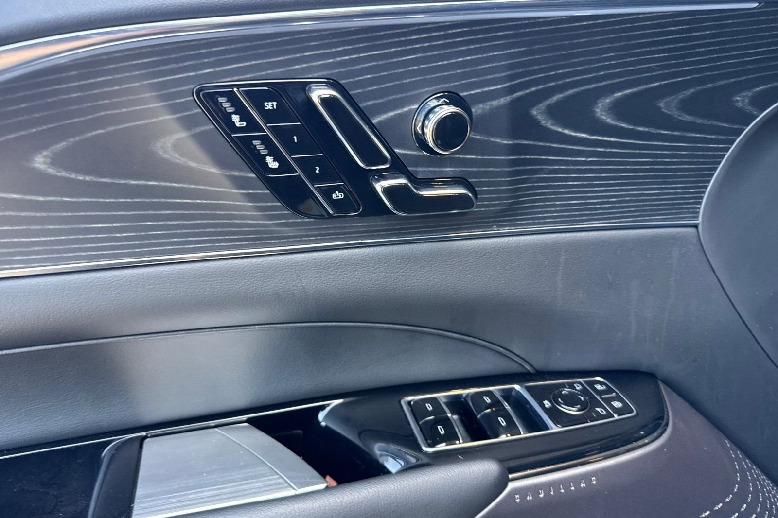 Certified 2024 Cadillac Lyriq Sport image 10