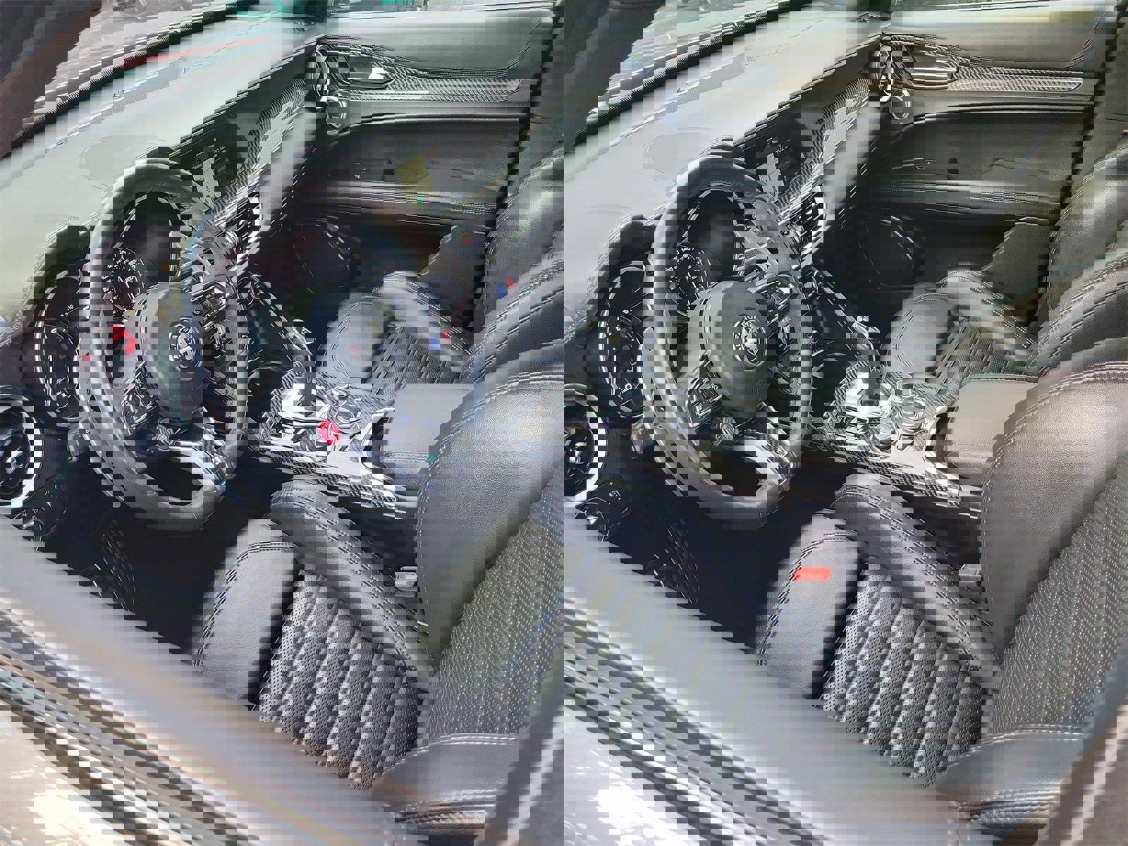 Used 2022 Alfa Romeo Stelvio Quadrifoglio w/ Active Assist Plus Package image 3