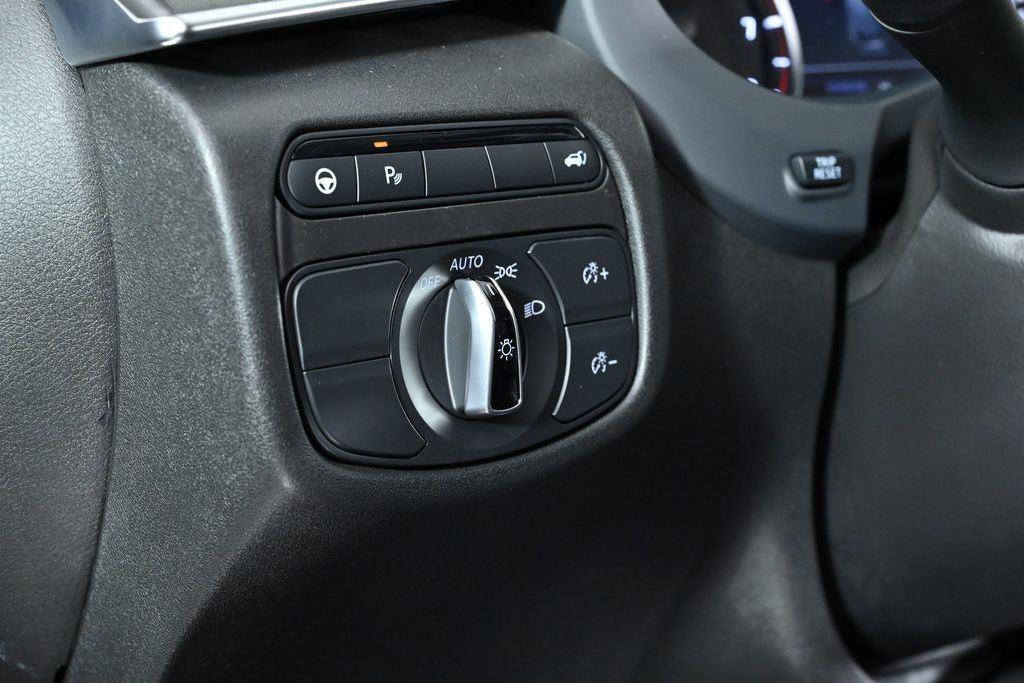 Certified 2025 INFINITI QX50 Pure image 22