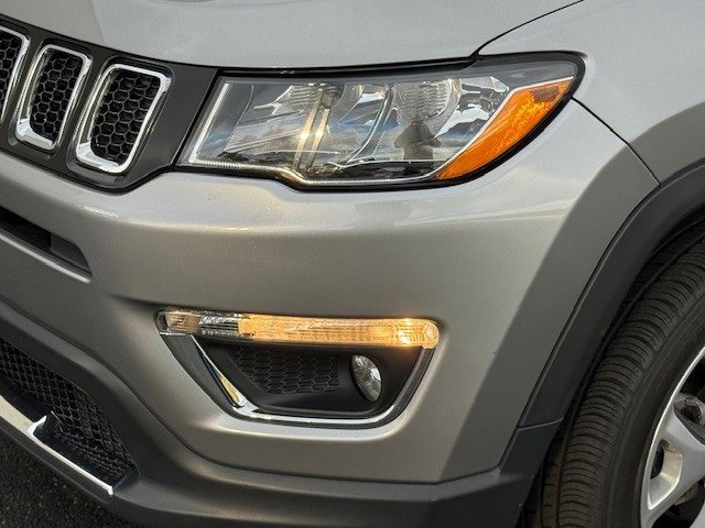 Used 2020 Jeep Compass Limited image 11