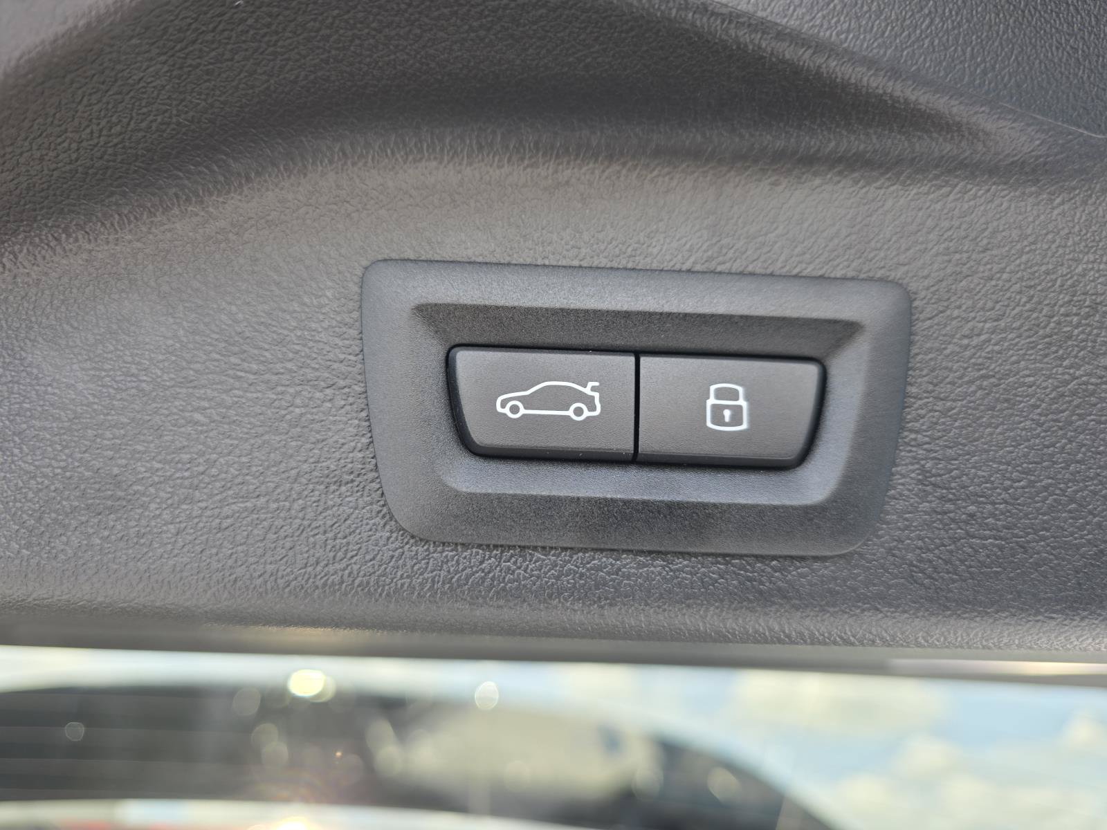 New 2026 BMW X5 M60i AWD/4WD image 9