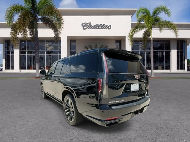 Used 2023 Cadillac Escalade ESV Sport w/ Touring Package RWD image 11