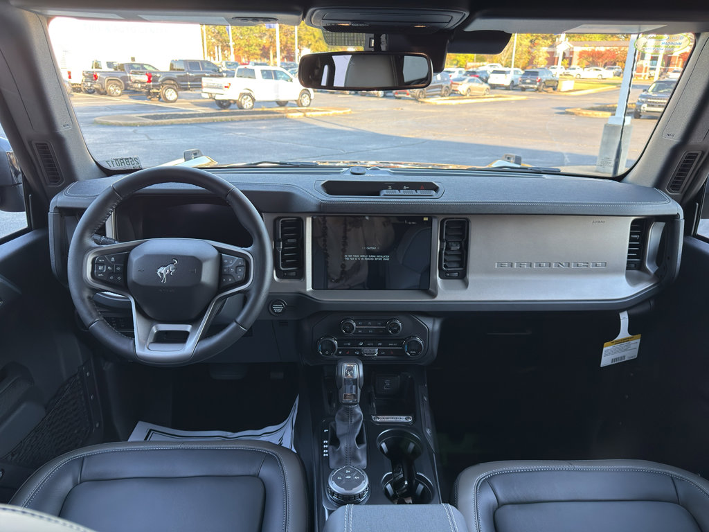 New 2025 Ford Bronco Outer Banks image 13