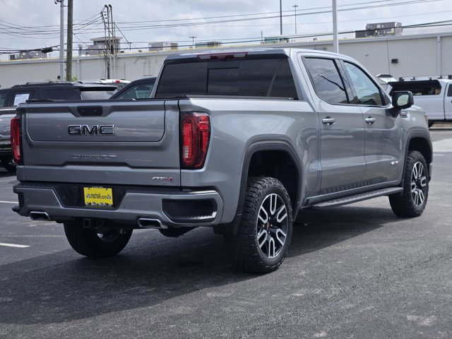 Used 2025 GMC Sierra 1500 AT4 w/ AT4 Premium Package AWD/4WD image 5