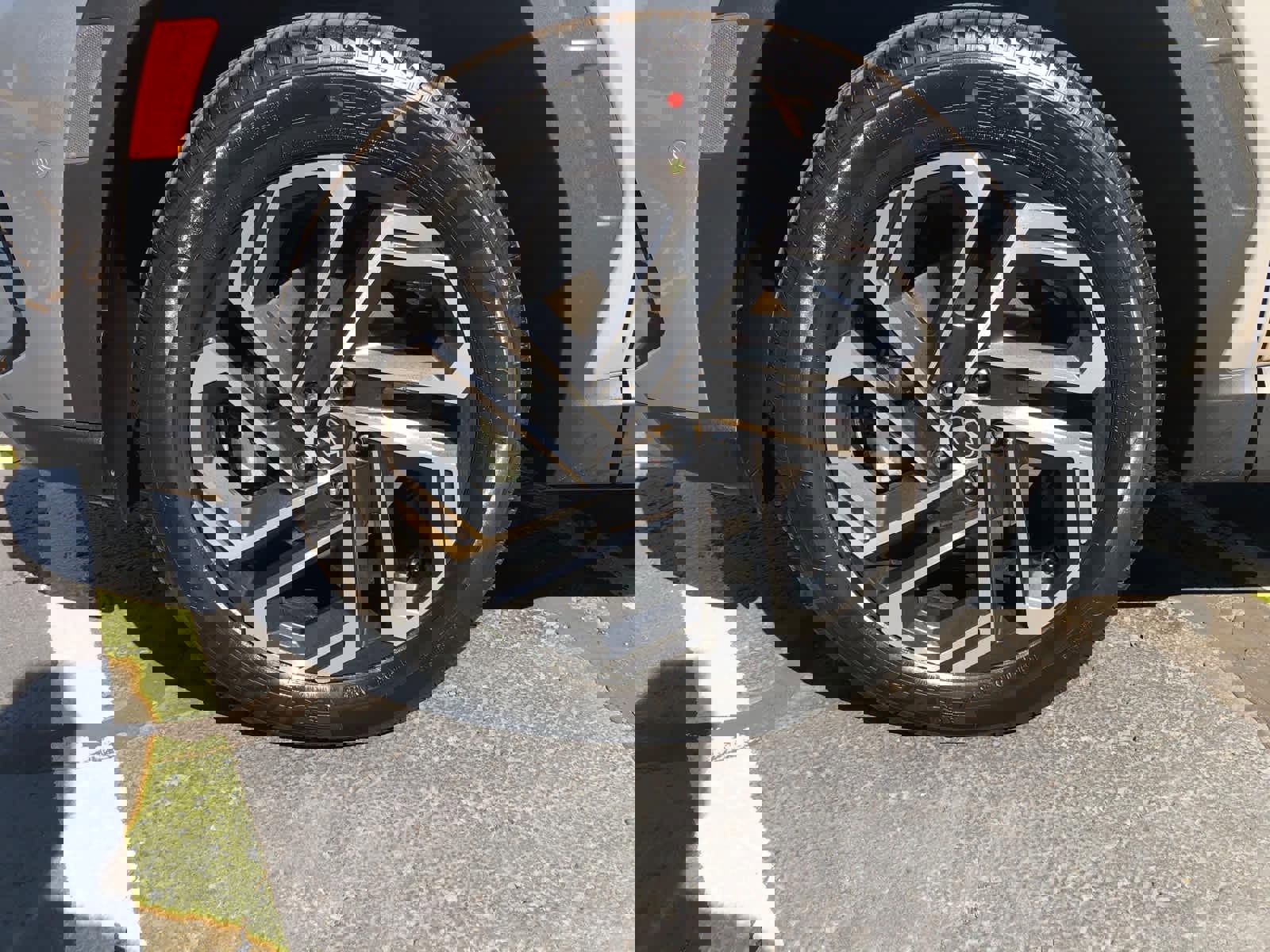 New 2026 Hyundai Tucson Limited image 28