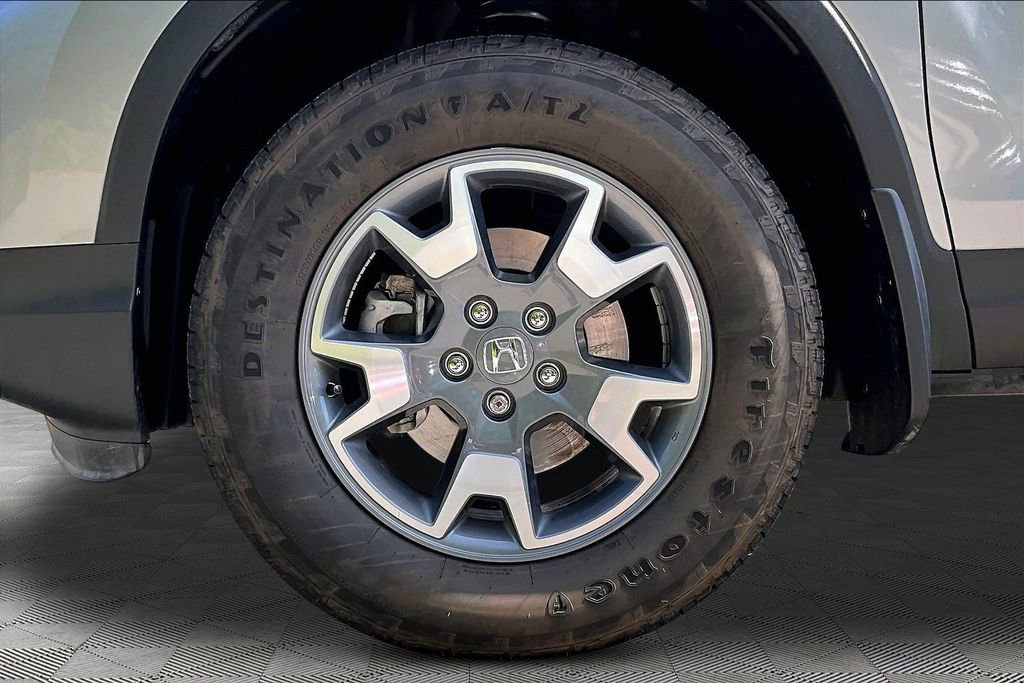 Certified 2023 Honda Passport TrailSport image 24