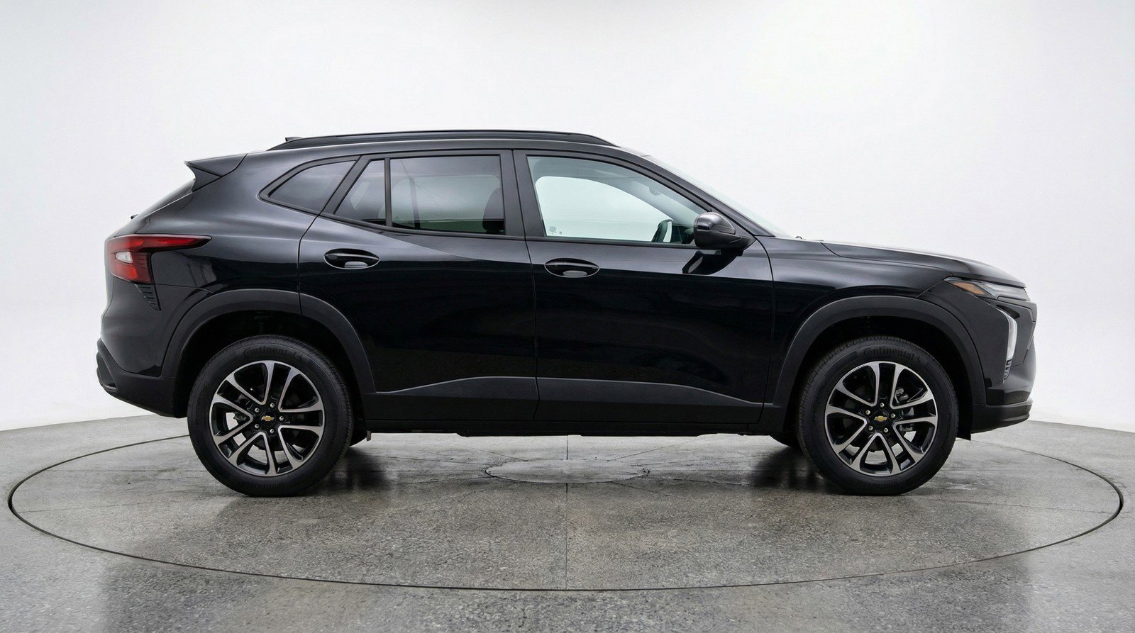 Used 2025 Chevrolet TrailBlazer LT w/ Driver Confidence Package AWD/4WD image 11