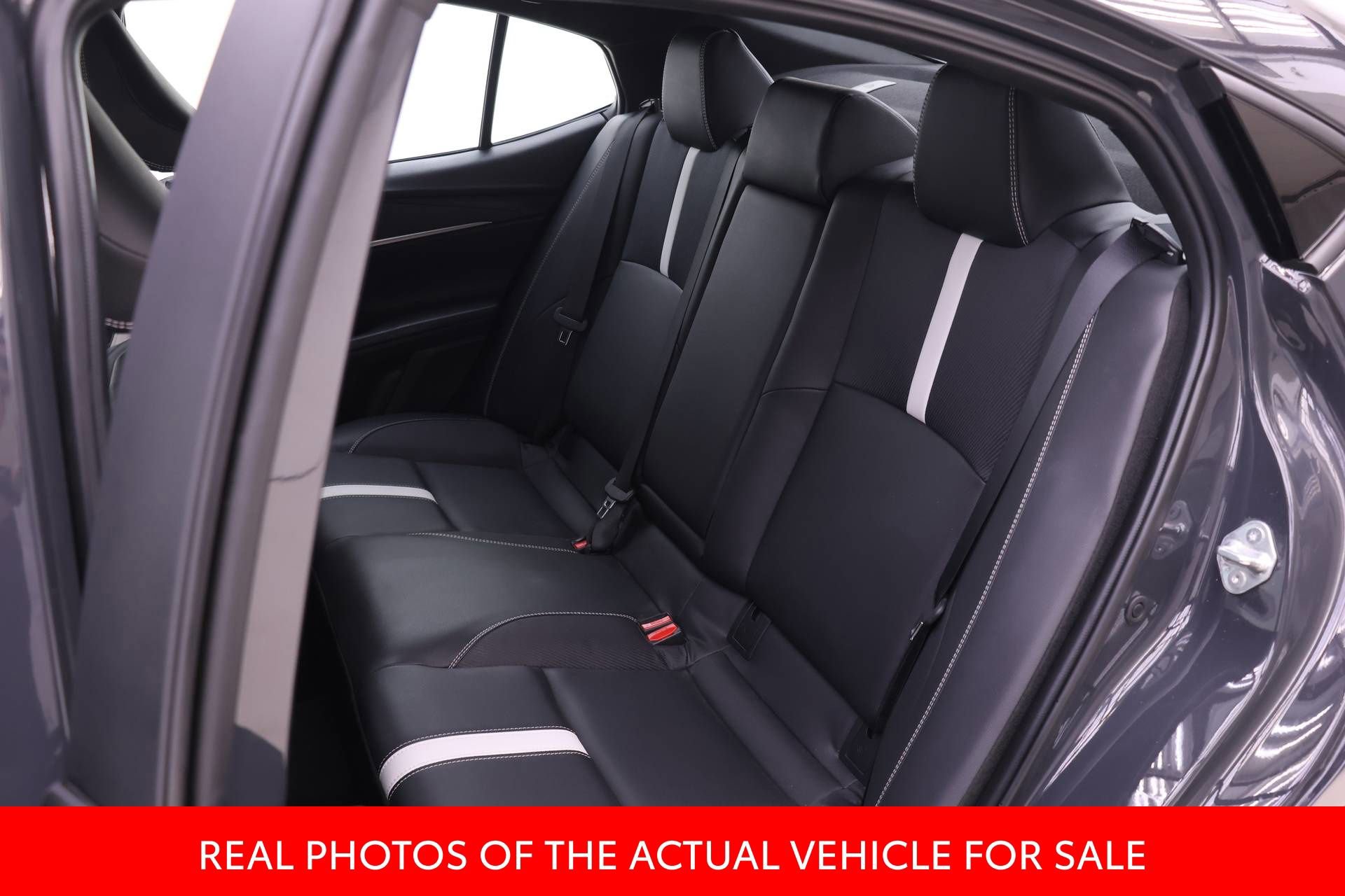 Certified 2025 Toyota Camry SE w/ Convenience Package FWD image 10