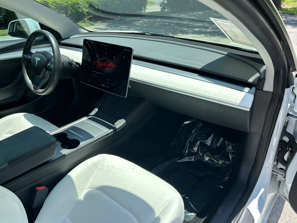 Used 2023 Tesla Model 3 Standard Range RWD image 34