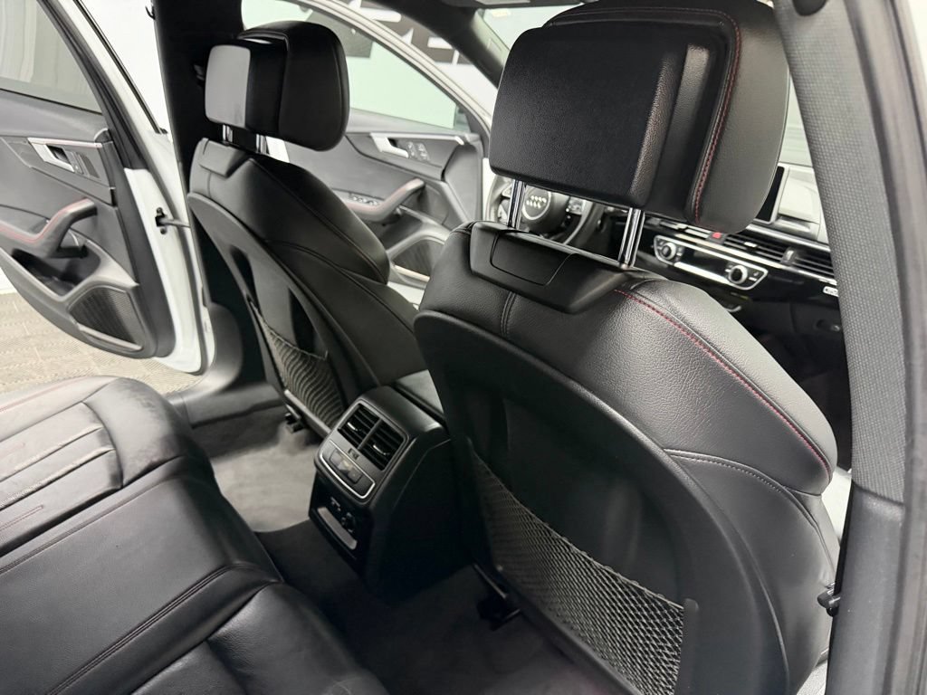 Used 2019 Audi A4 2.0T Prestige AWD/4WD image 44