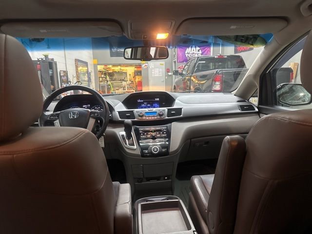 Used 2012 Honda Odyssey EX-L image 17