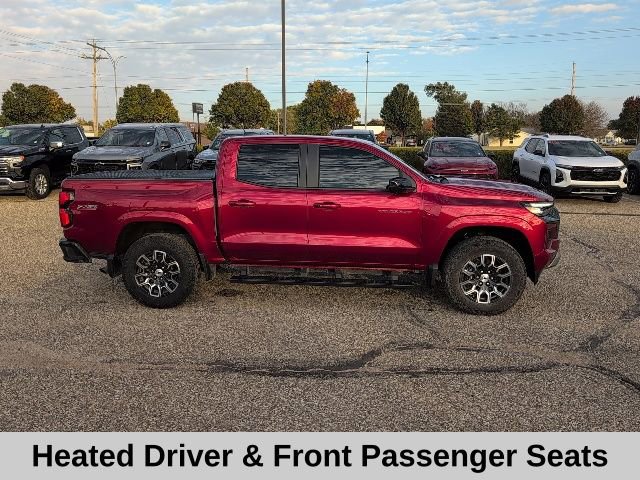 Used 2024 Chevrolet Colorado Z71 w/ Z71 Convenience Package 2 image 17