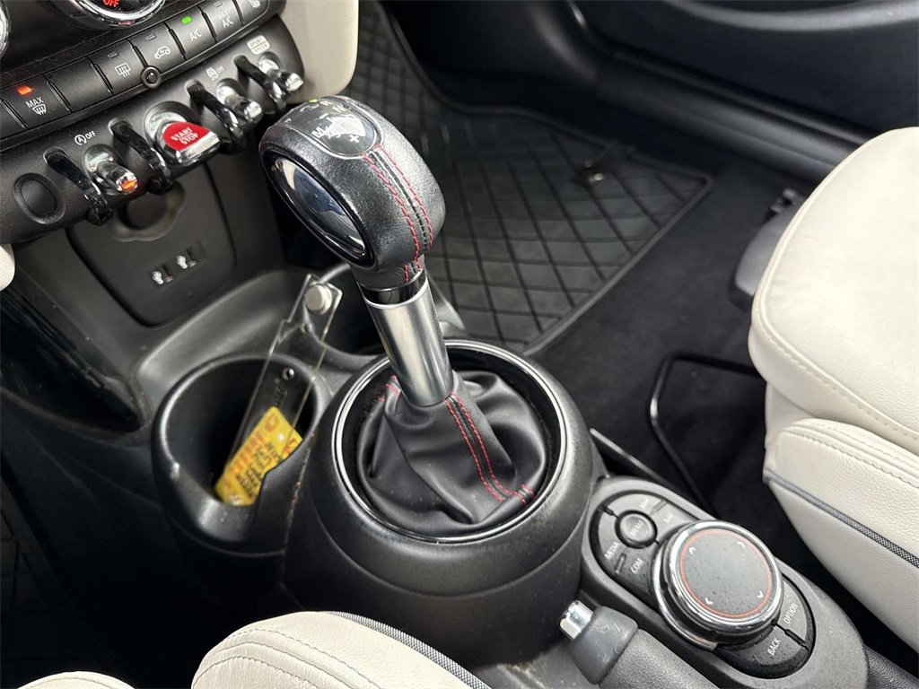 Used 2019 MINI Cooper S image 24