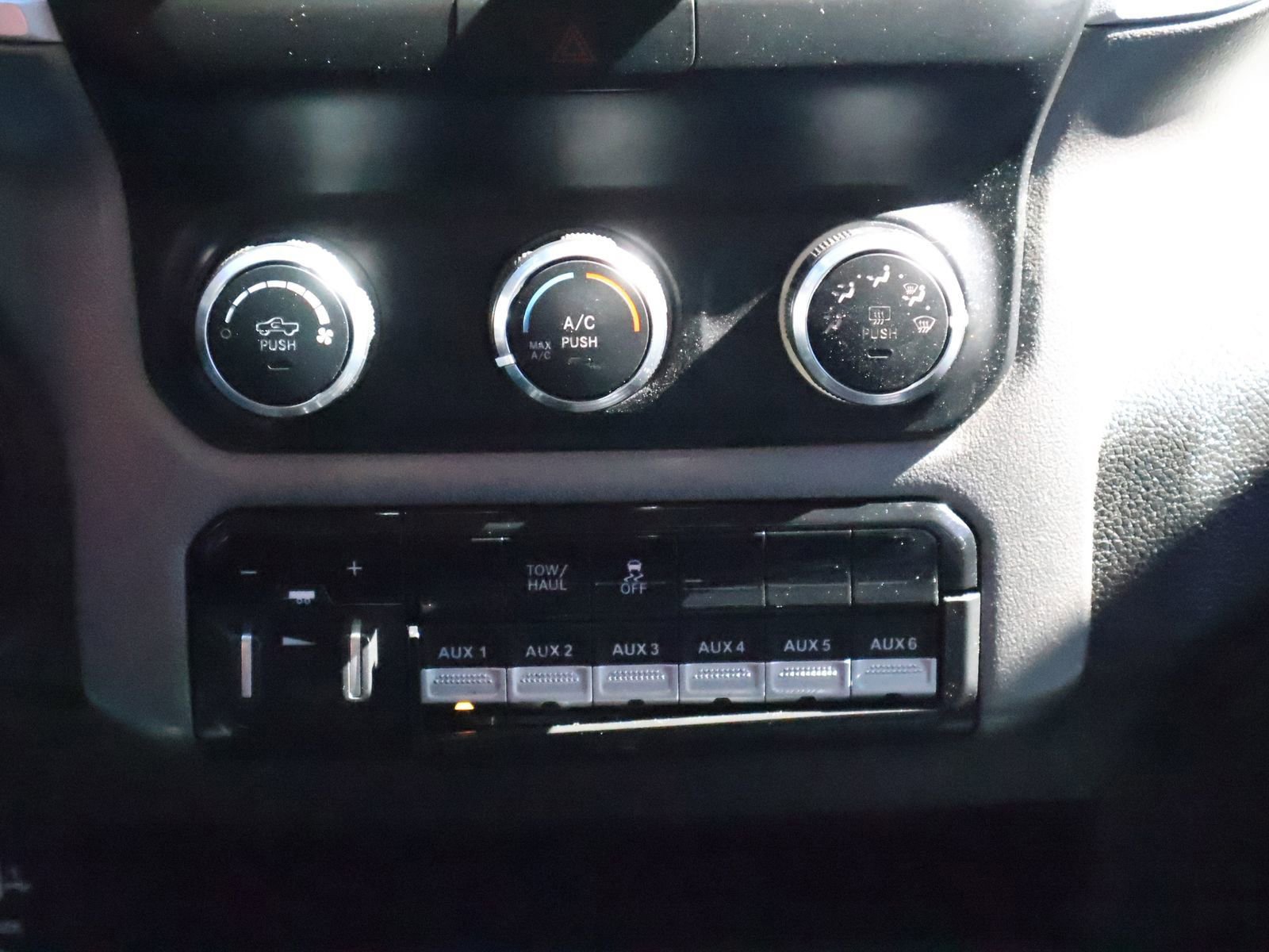 Used 2019 RAM 4500 SLT w/ Quick Order Package 27G SLT image 28