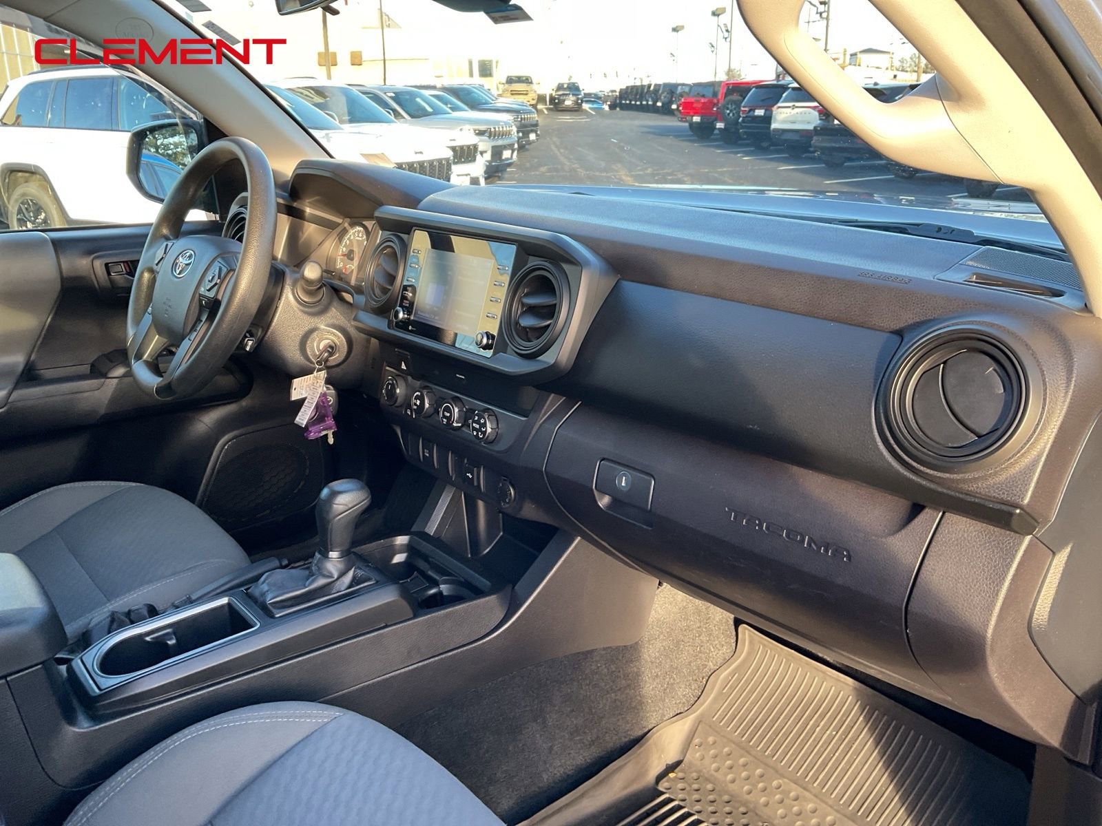 Used 2020 Toyota Tacoma SR image 28