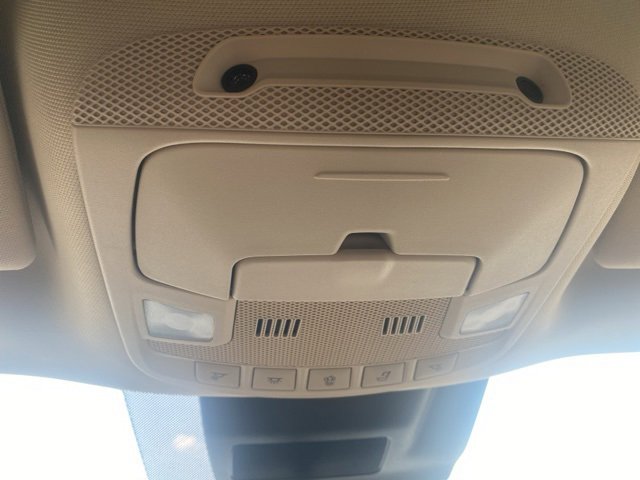 Used 2018 Lincoln Navigator Select w/ Technology Package image 25