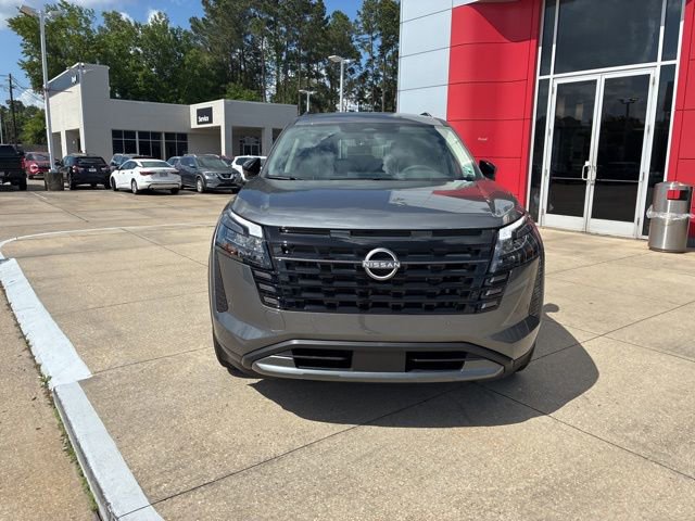 New 2026 Nissan Pathfinder SL FWD image 2