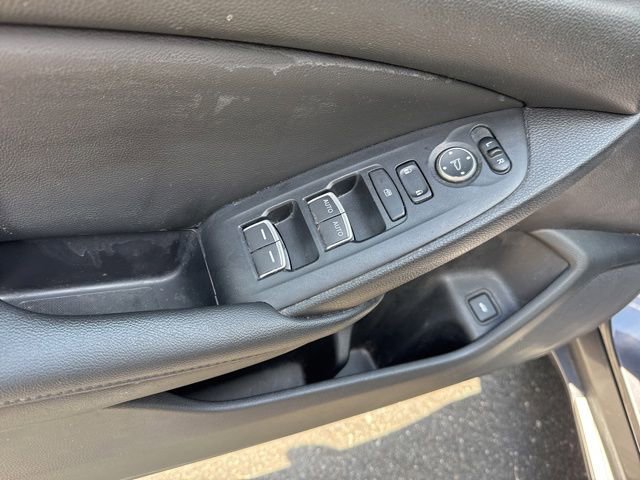 Used 2019 Honda Accord EX image 6