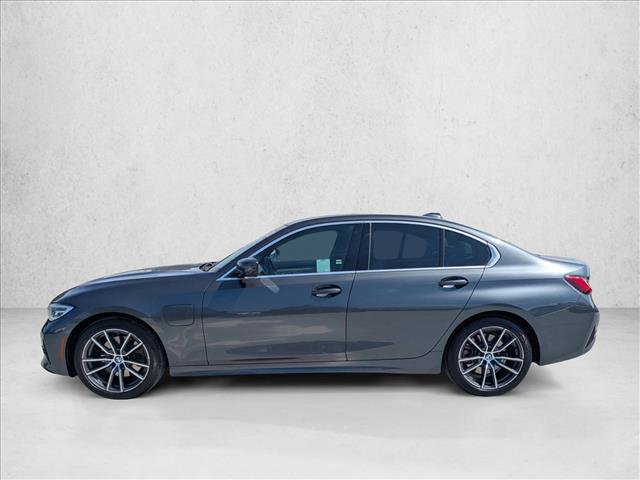 Used 2021 BMW 330e w/ Premium Package RWD image 9
