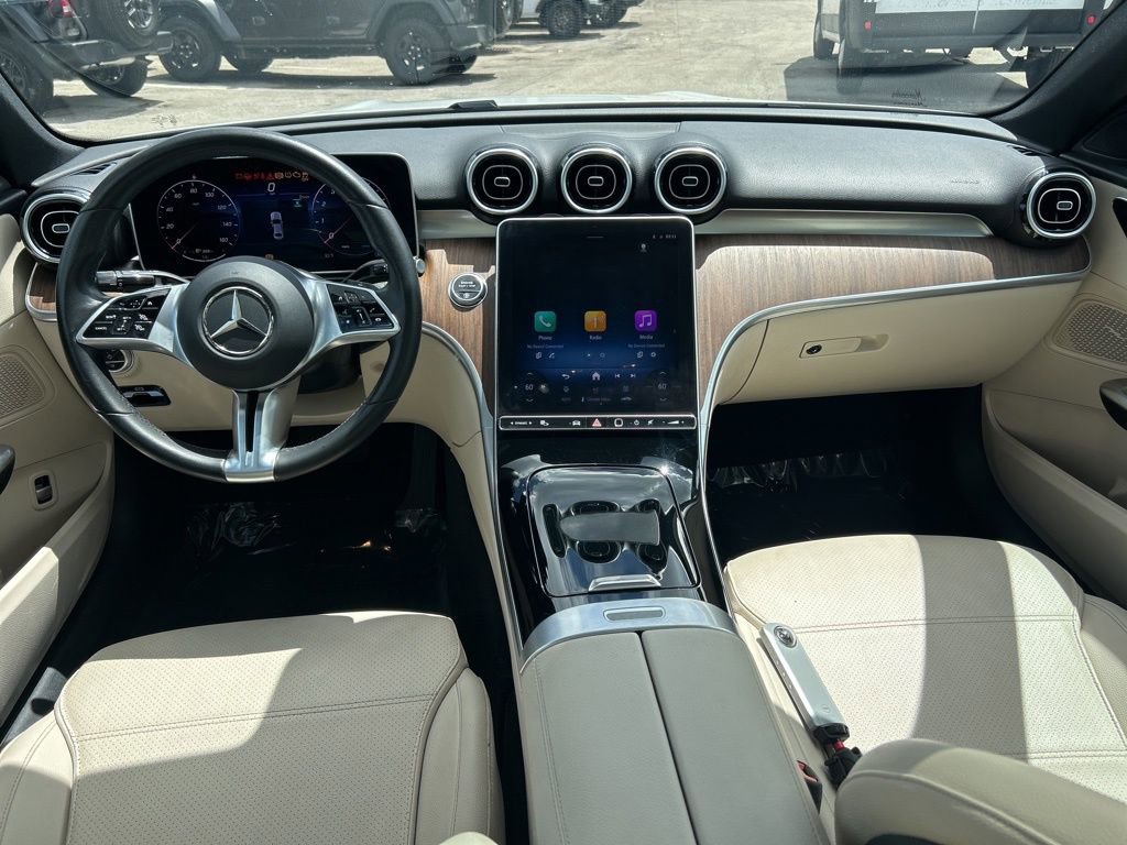Used 2025 Mercedes-Benz C 300 Sedan image 32