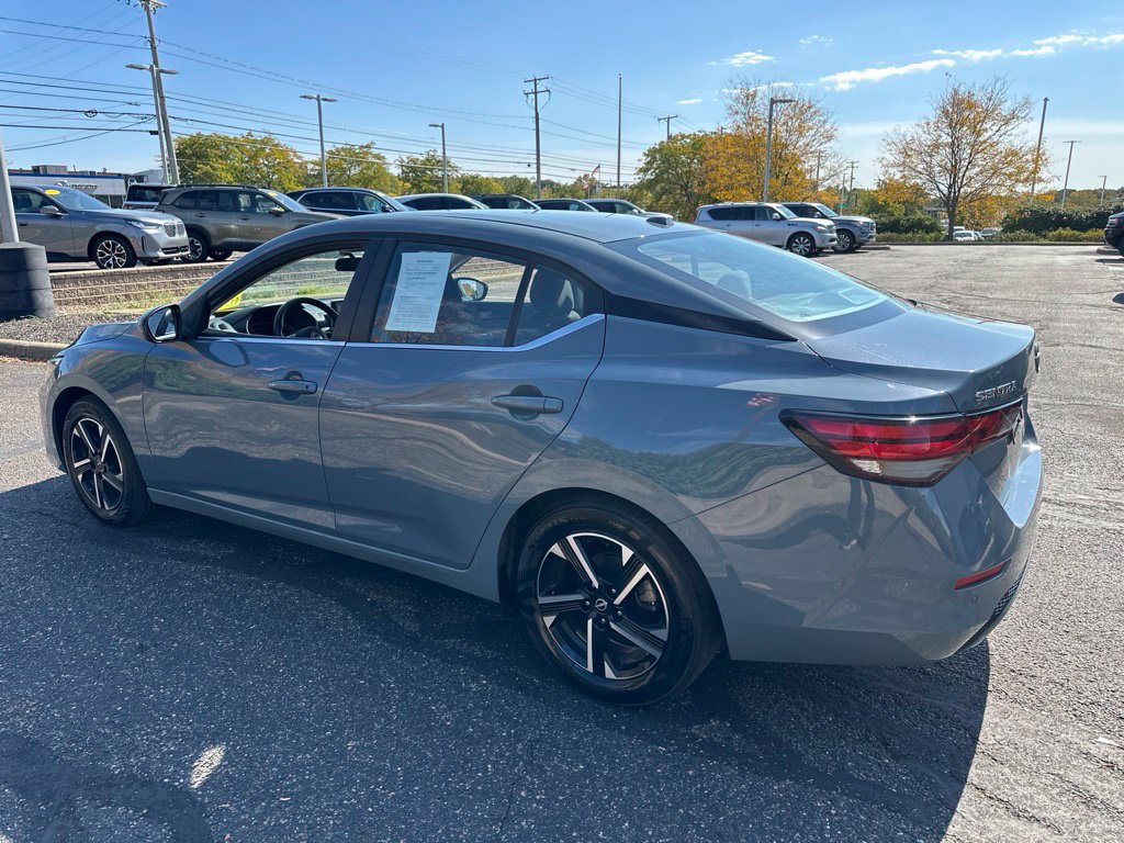 Used 2024 Nissan Sentra SV FWD image 8
