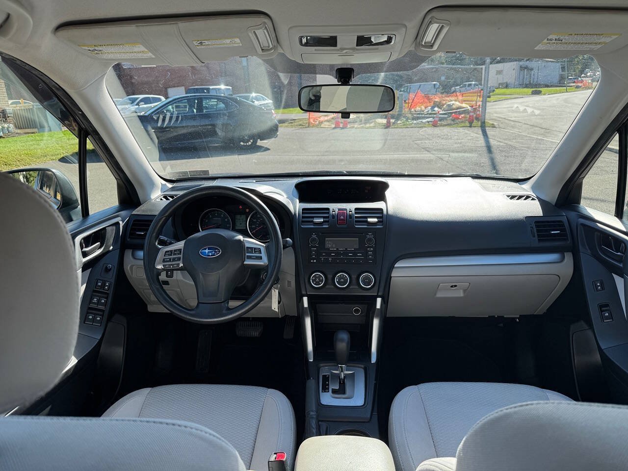 Used 2014 Subaru Forester 2.5i AWD/4WD image 17