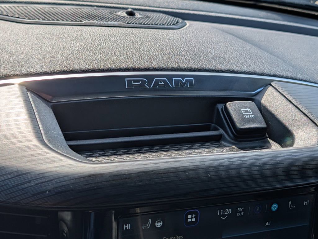 Used 2024 RAM 1500 Laramie AWD/4WD image 53