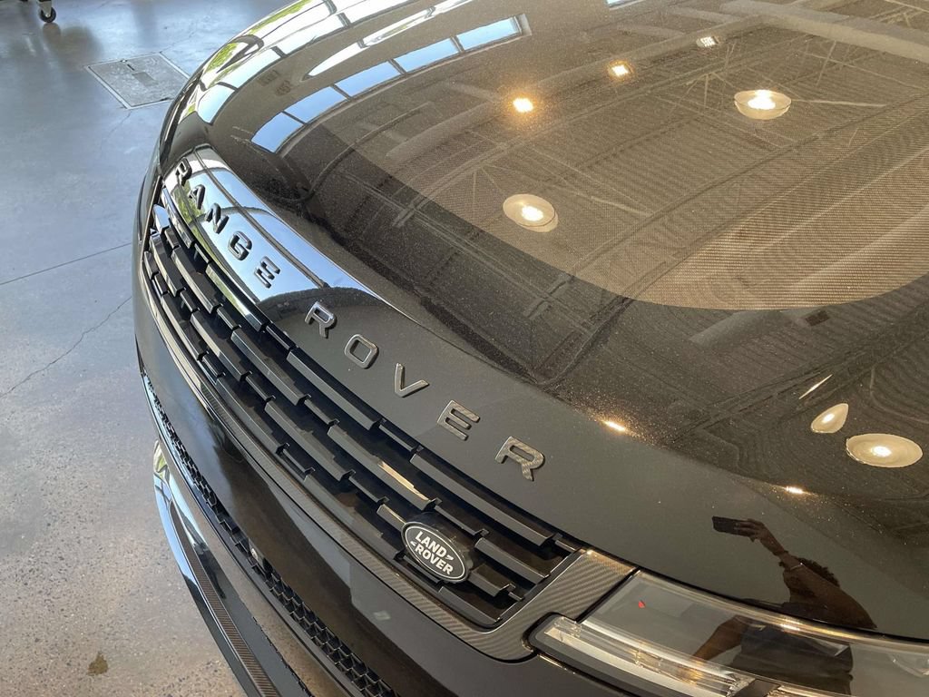 Certified 2024 Land Rover Range Rover Sport AWD/4WD image 8
