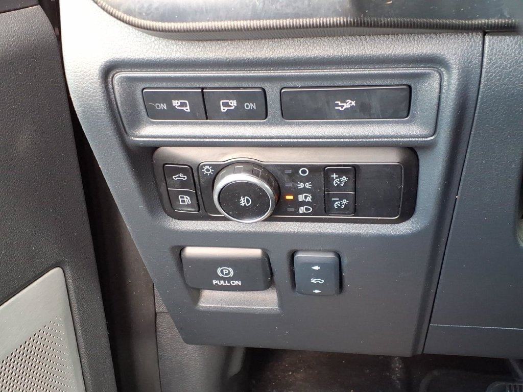 Used 2024 Ford F150 Lariat w/ Equipment Group 502A High AWD/4WD image 42