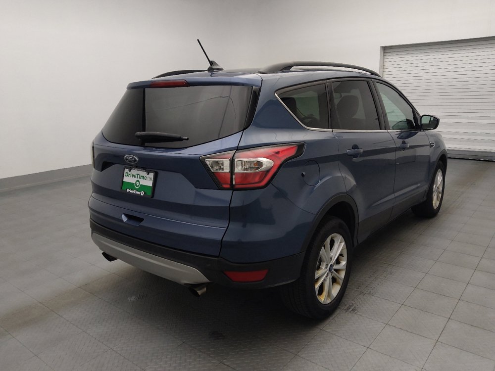 Used 2018 Ford Escape SE w/ SE Sync 3 Package AWD/4WD image 9