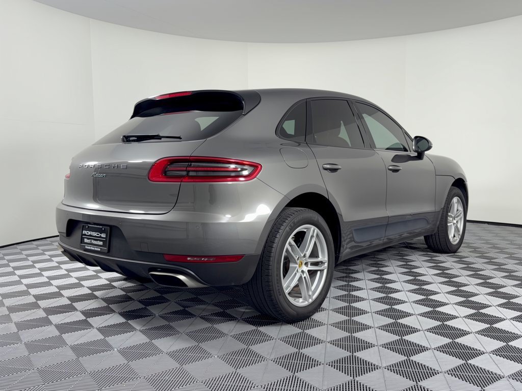 Used 2018 Porsche Macan AWD/4WD image 9