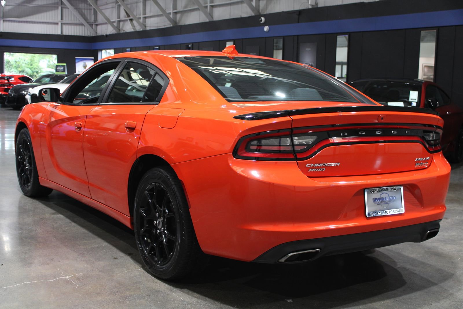 Used 2017 Dodge Charger SXT w/ Rallye Group image 9