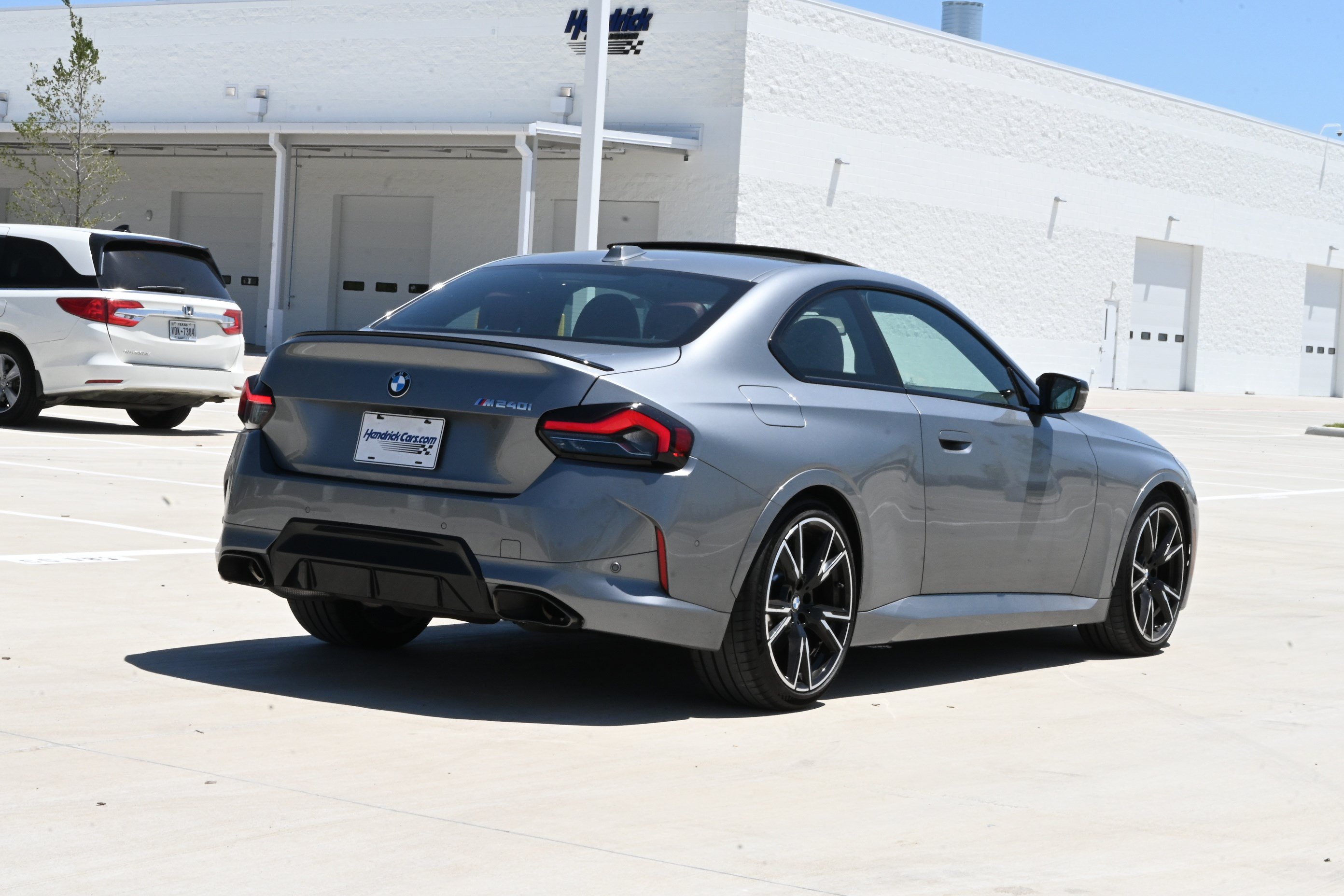 Used 2026 BMW M240i Coupe RWD image 9